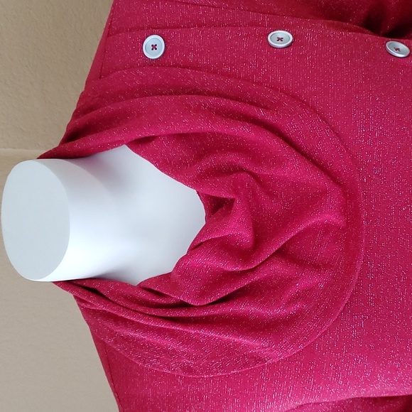 ADRIENNE VITTADINI Red Cowl Metallic Thread Long Sleeve Sweater SIZE: 2X - Picture 2 of 11